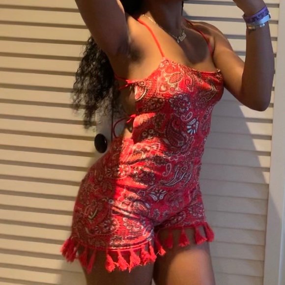 Romper - Picture 6 of 6